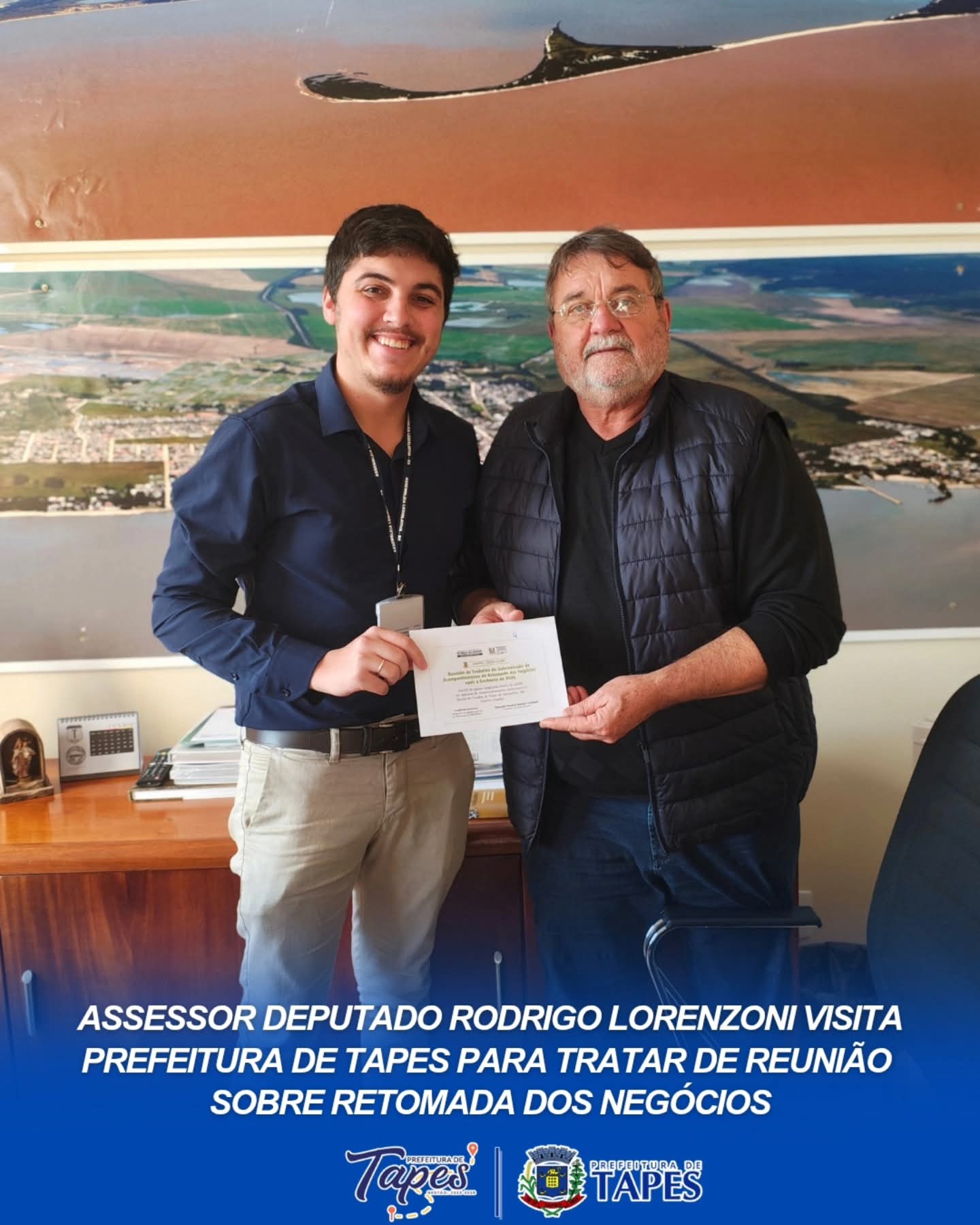 ASSESSOR DEPUTADO RODRIGO LORENZONI VISITA PREFEITURA DE TAPES PARA TRATAR DE REUNIÃO SOBRE RETOMADA DOS NEGÓCIOS